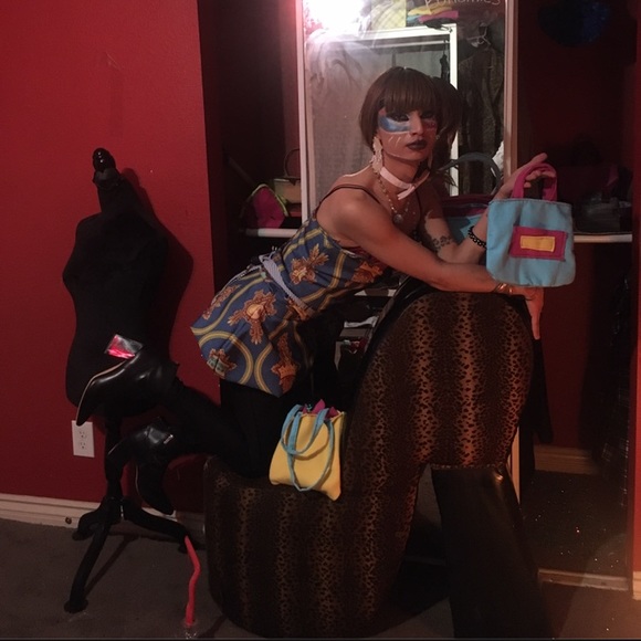 Meet your Posher, Franky - Picture 7 of 10